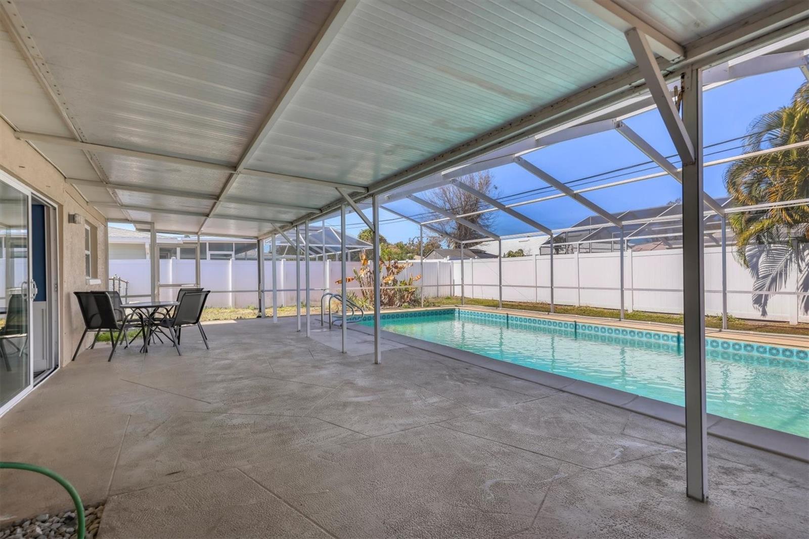 Image 34 of 43 For 3425 Fairview Drive