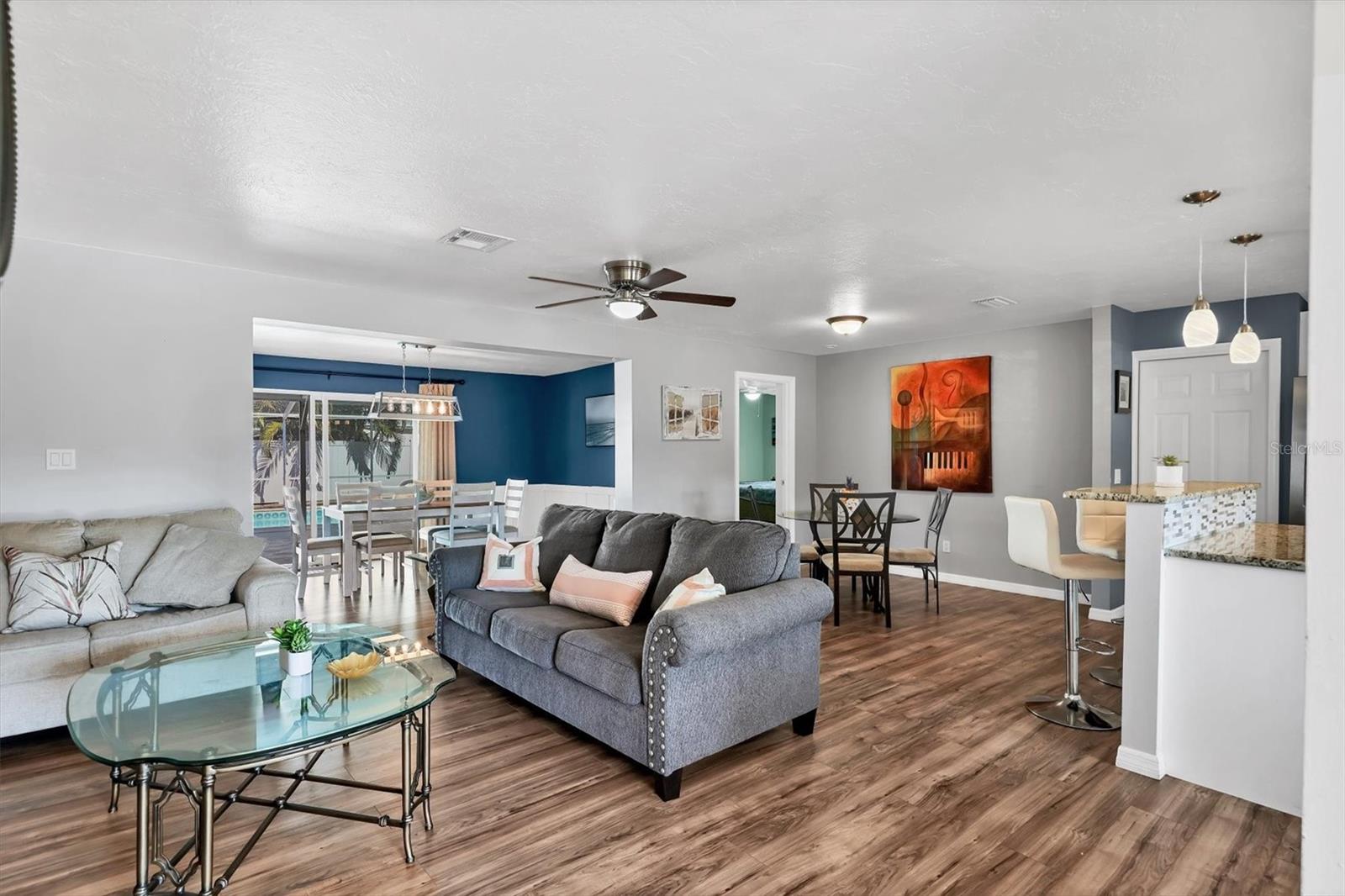 Image 4 of 43 For 3425 Fairview Drive