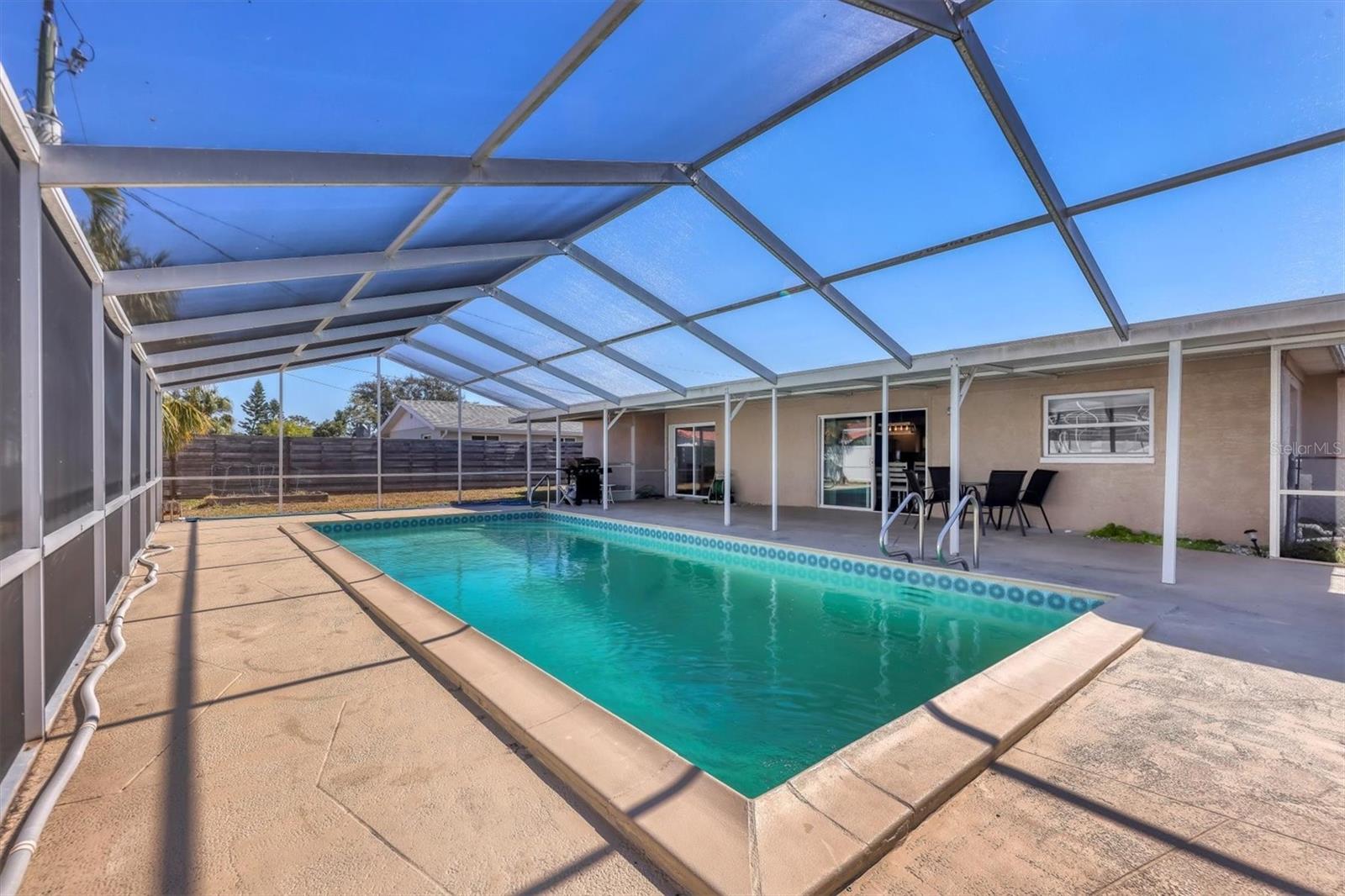 Image 40 of 43 For 3425 Fairview Drive