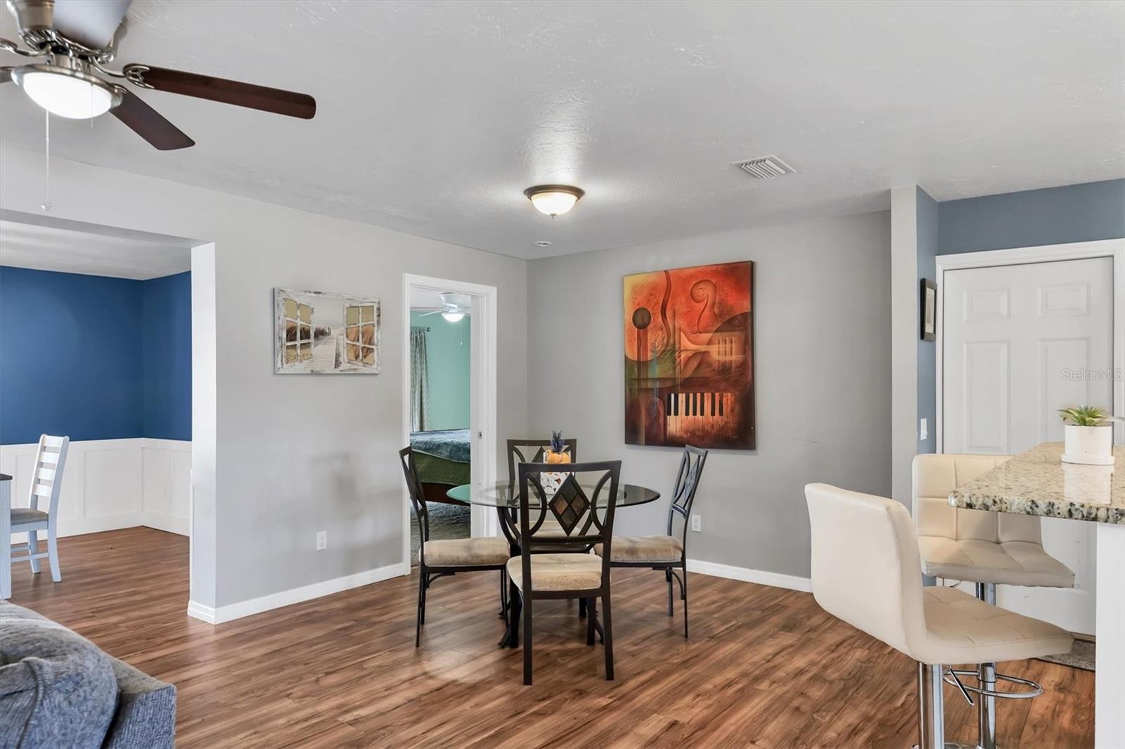 Image 9 of 43 For 3425 Fairview Drive