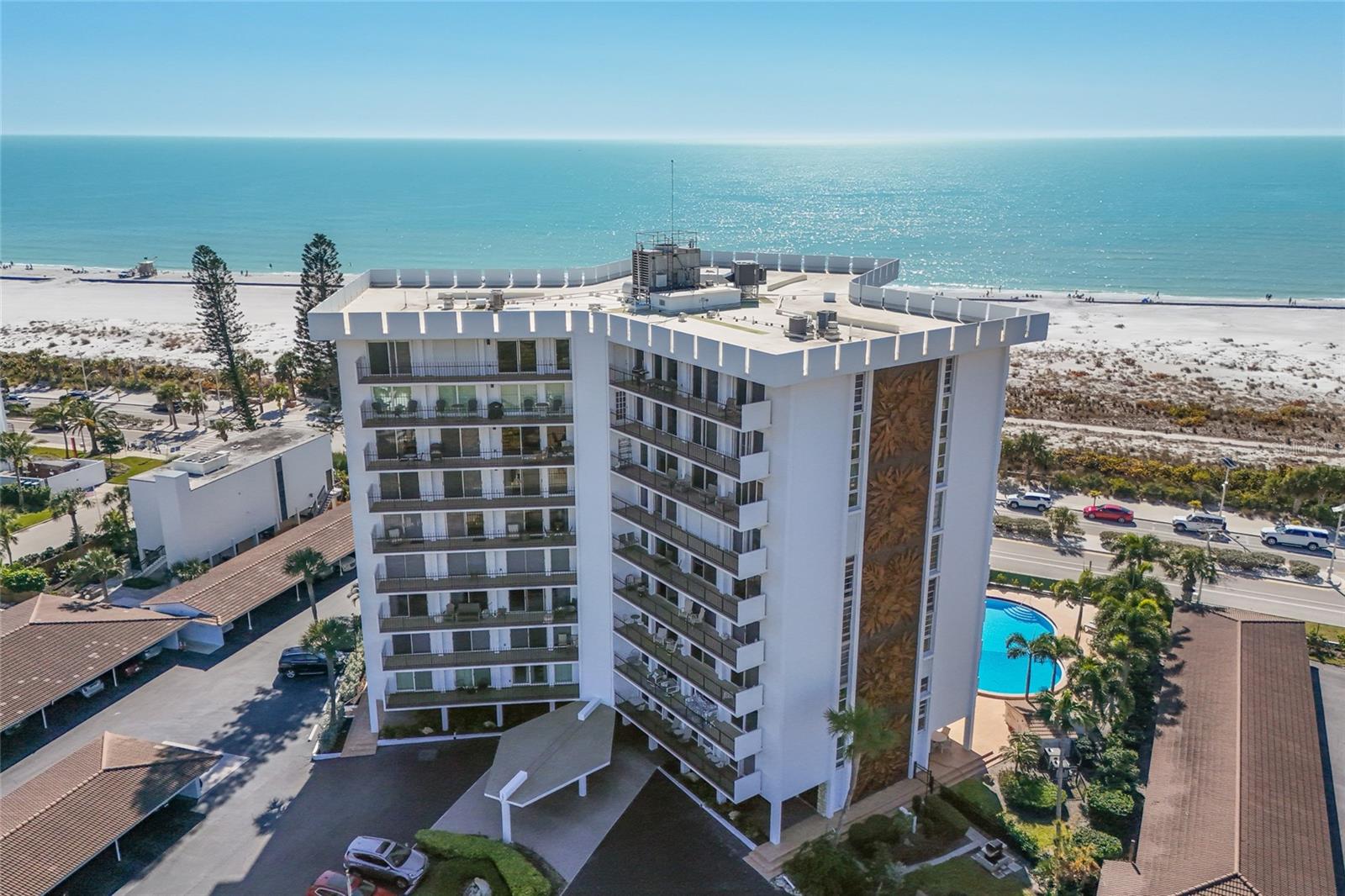 Image 2 of 31 For 101 Benjamin Franklin Drive 66