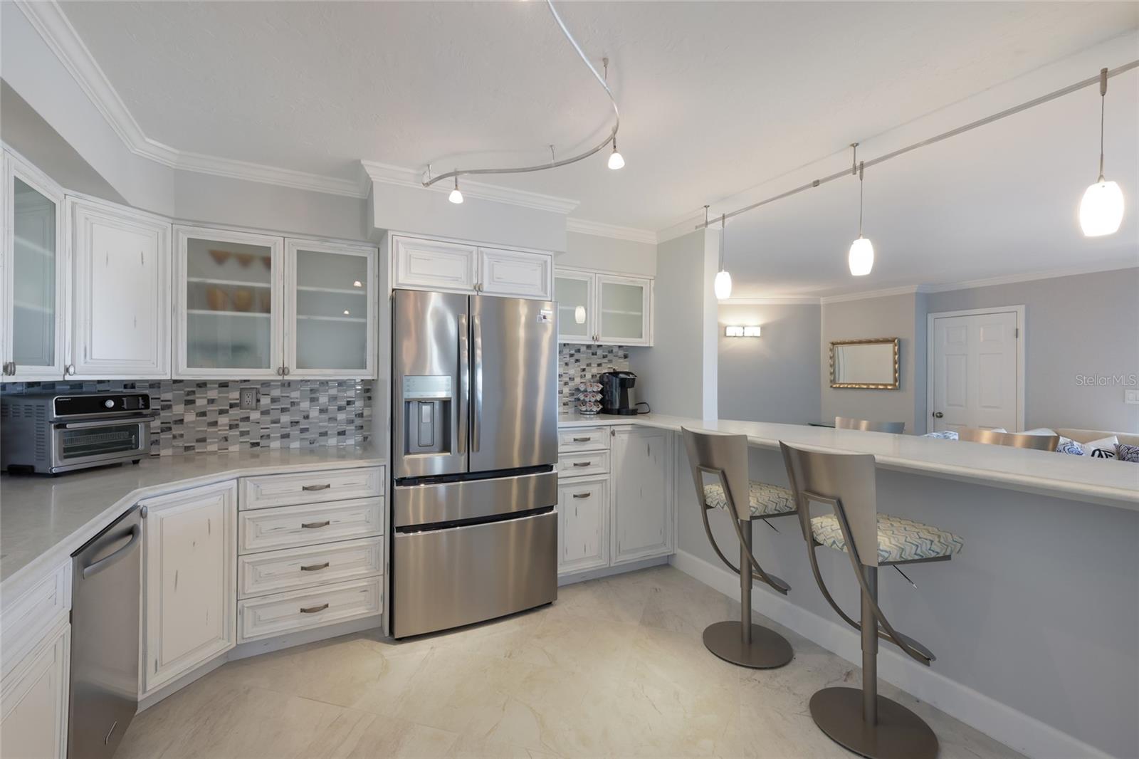 Image 6 of 31 For 101 Benjamin Franklin Drive 66