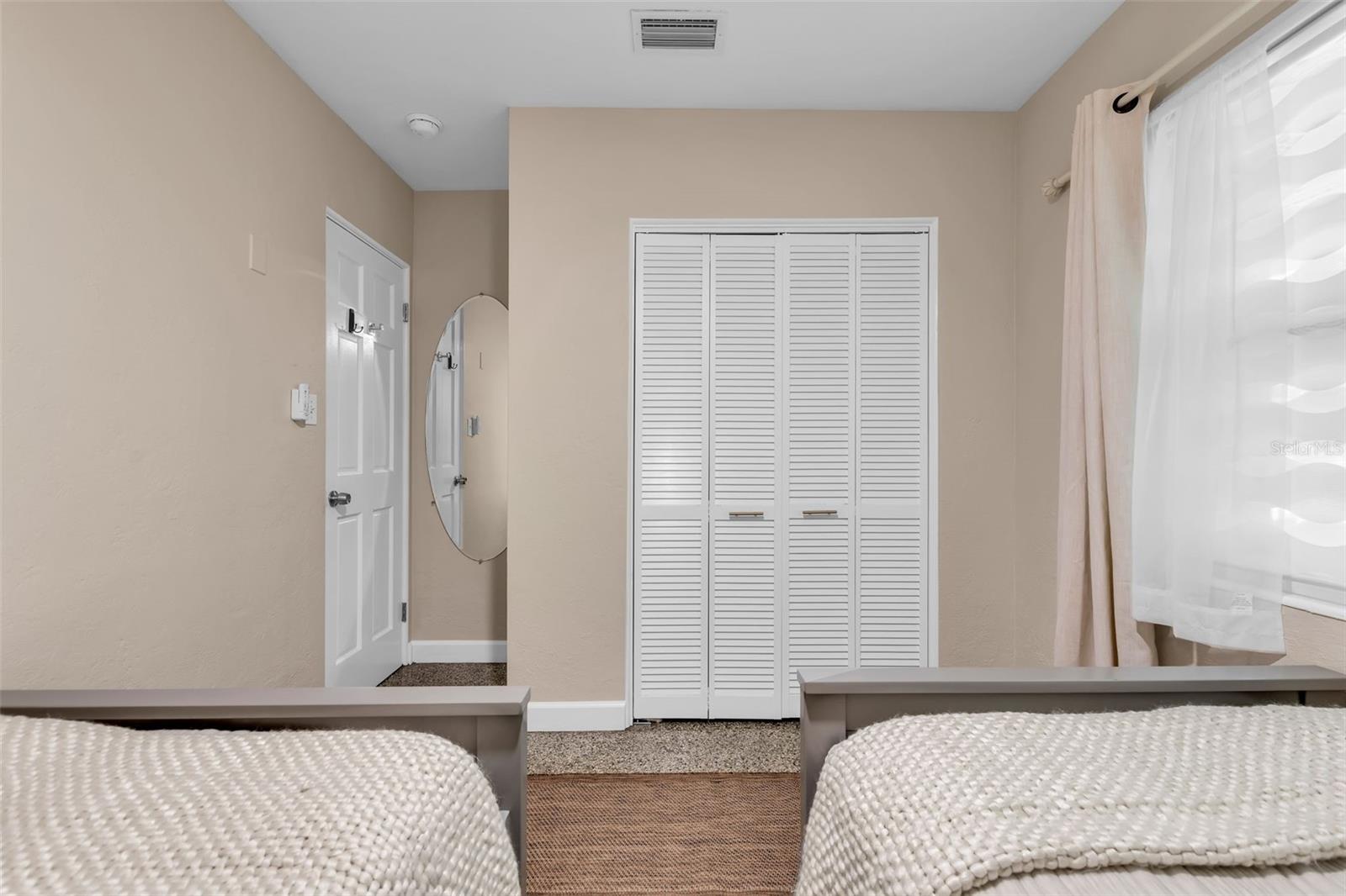 Image 17 of 46 For 510 Osprey Avenue