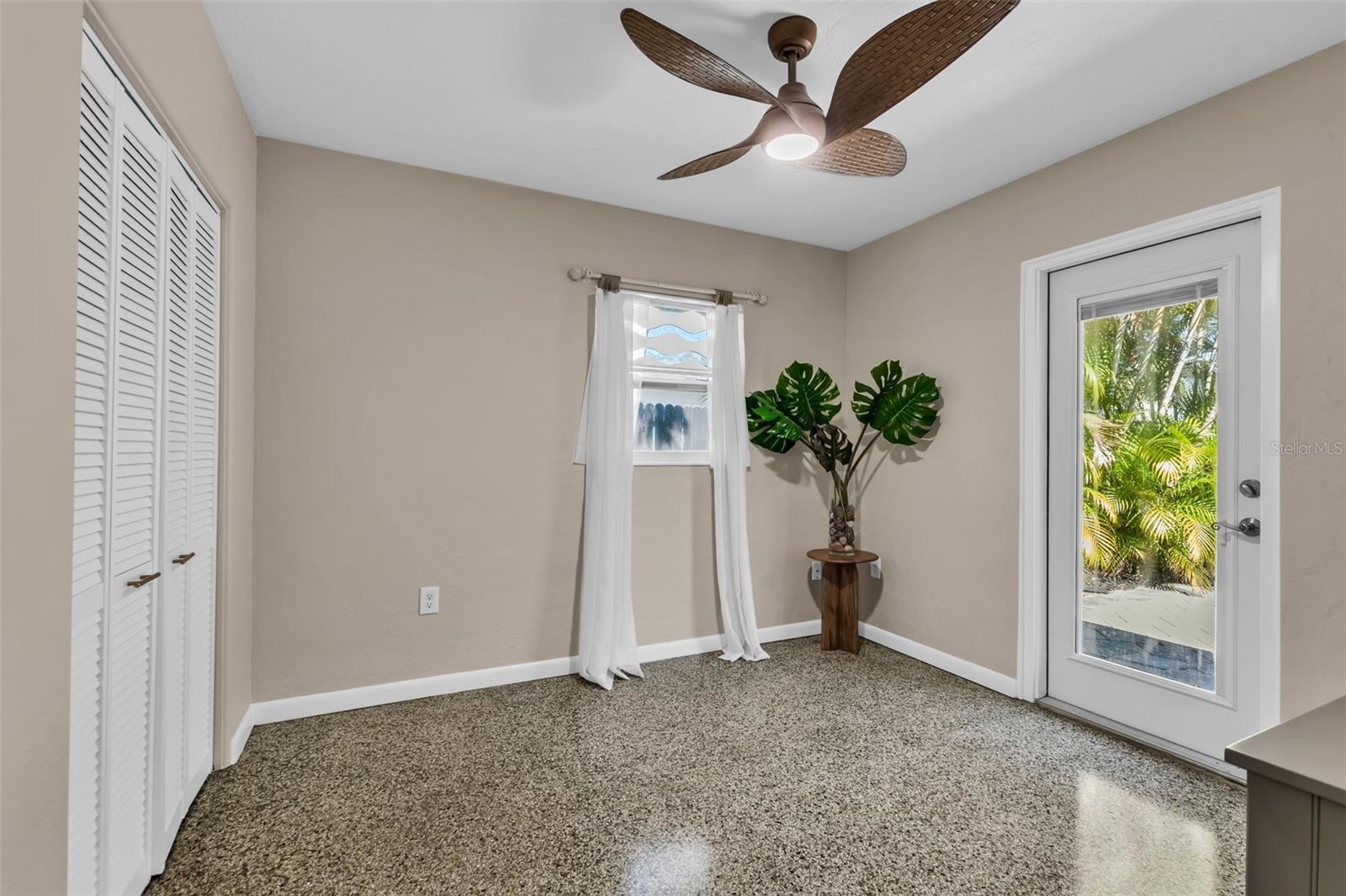 Image 18 of 46 For 510 Osprey Avenue