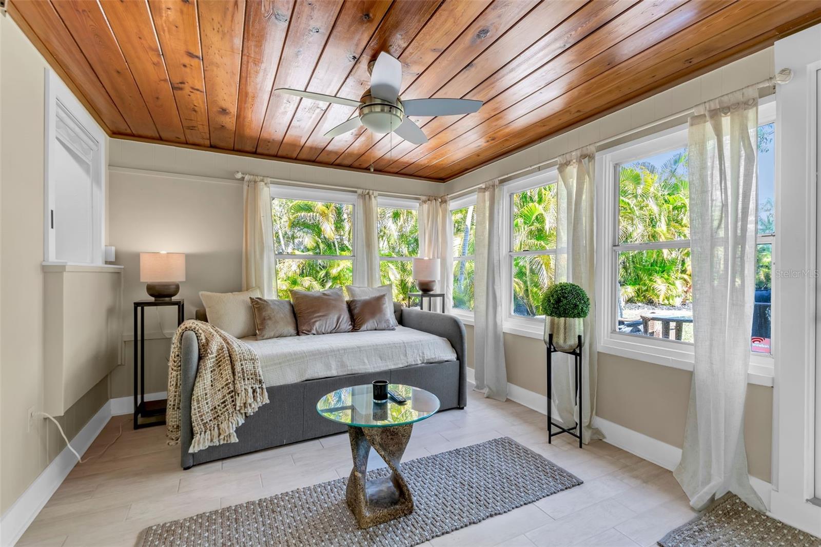 Image 23 of 46 For 510 Osprey Avenue