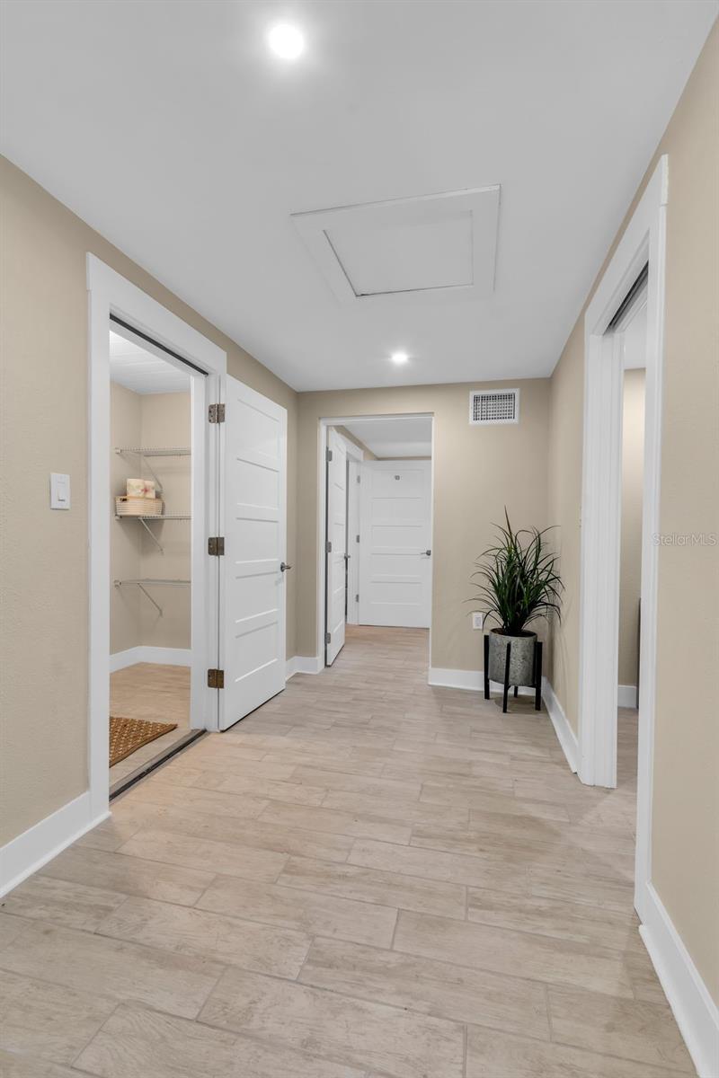 Image 25 of 46 For 510 Osprey Avenue