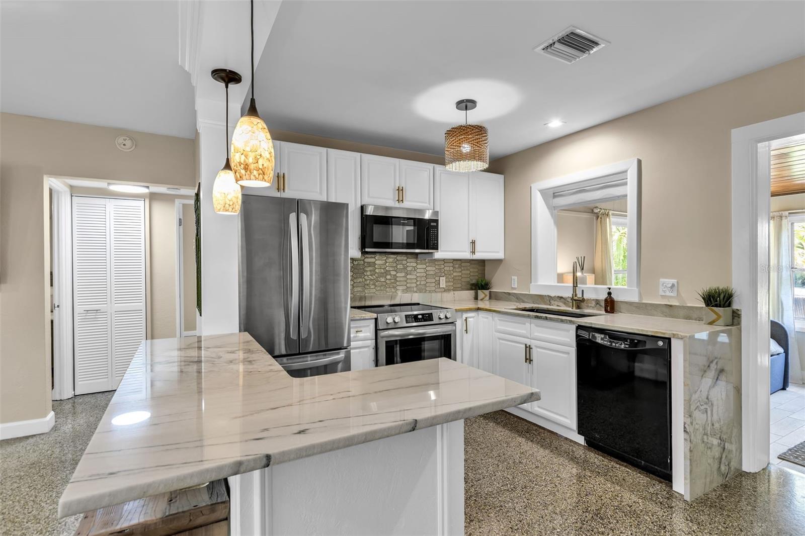 Image 9 of 46 For 510 Osprey Avenue