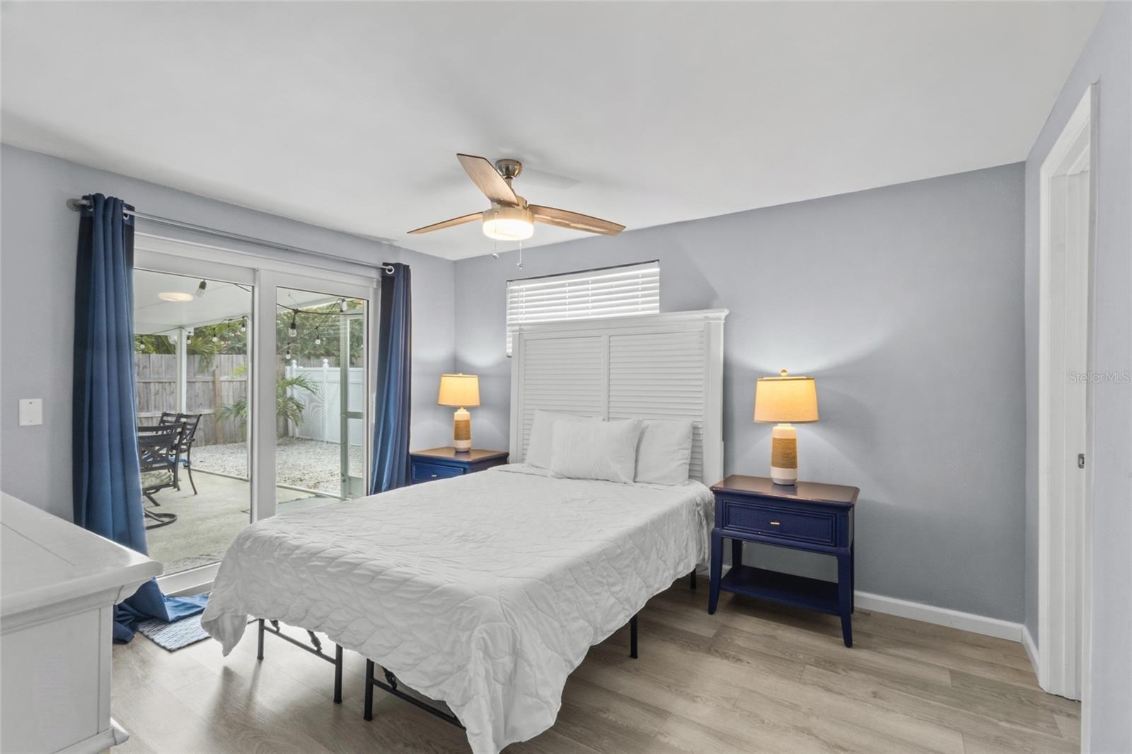 Image 11 of 43 For 690 Fox Street