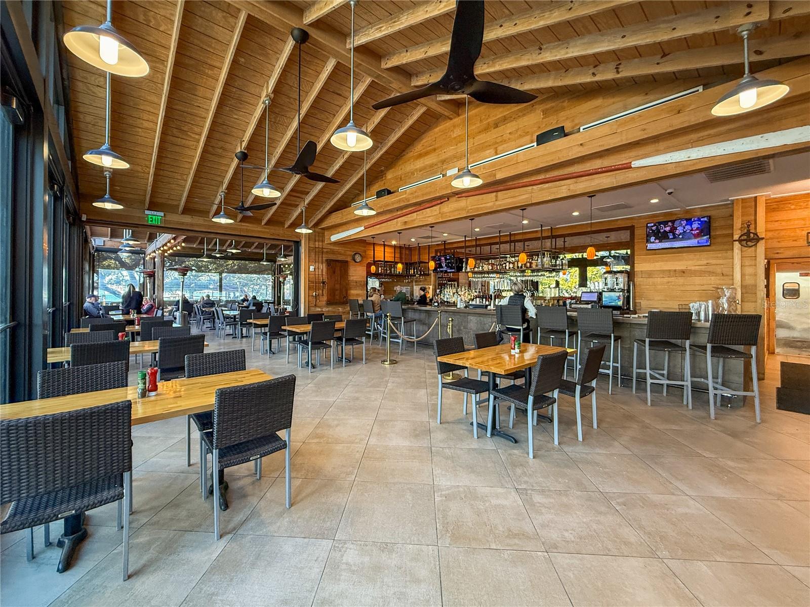 Image 41 of 43 For 690 Fox Street