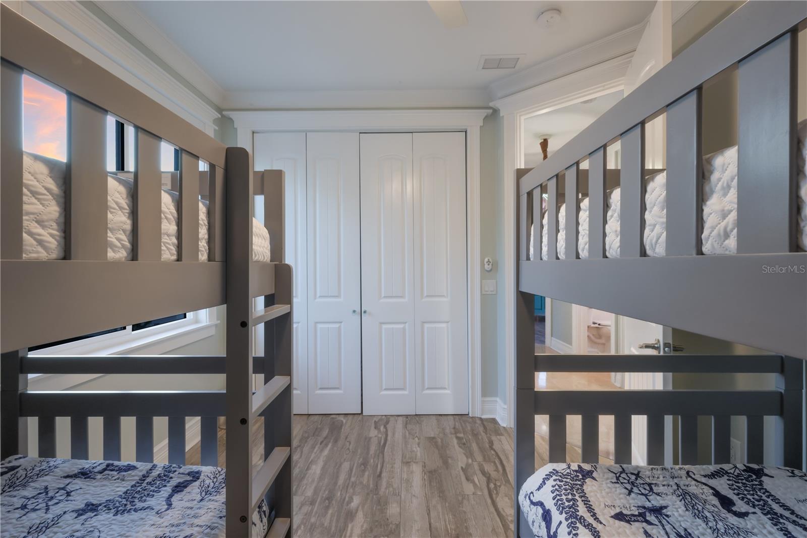 Image 24 of 86 For 313 Hammock Circle