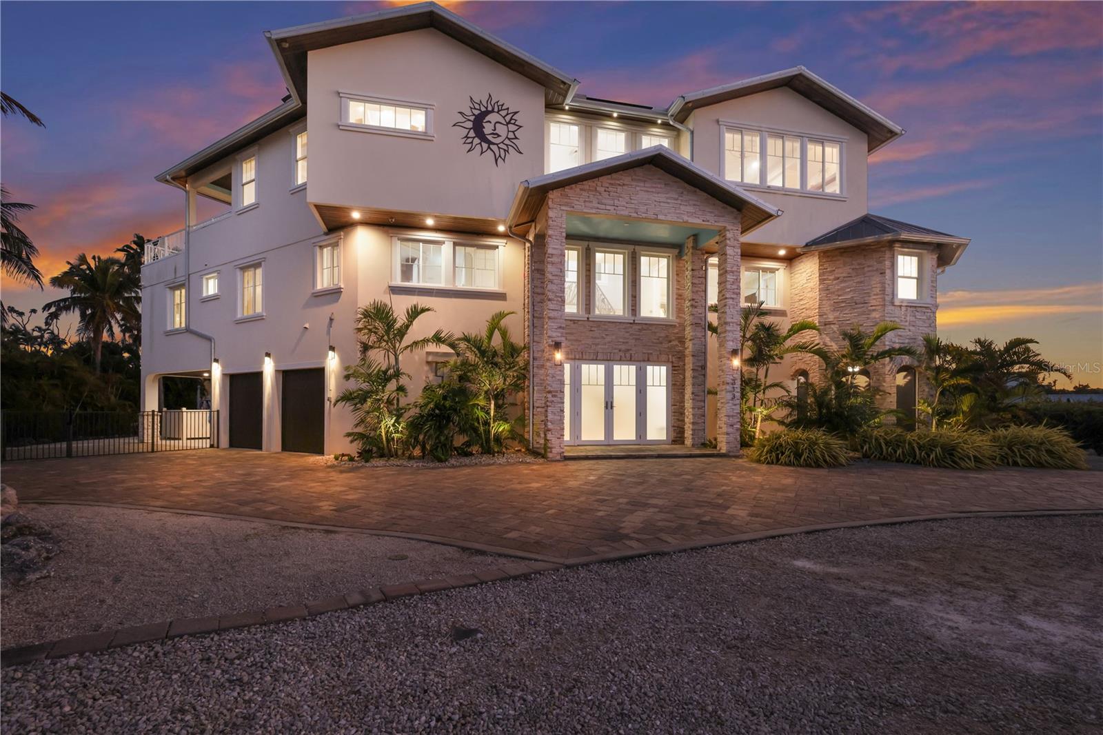 Image 3 of 86 For 313 Hammock Circle