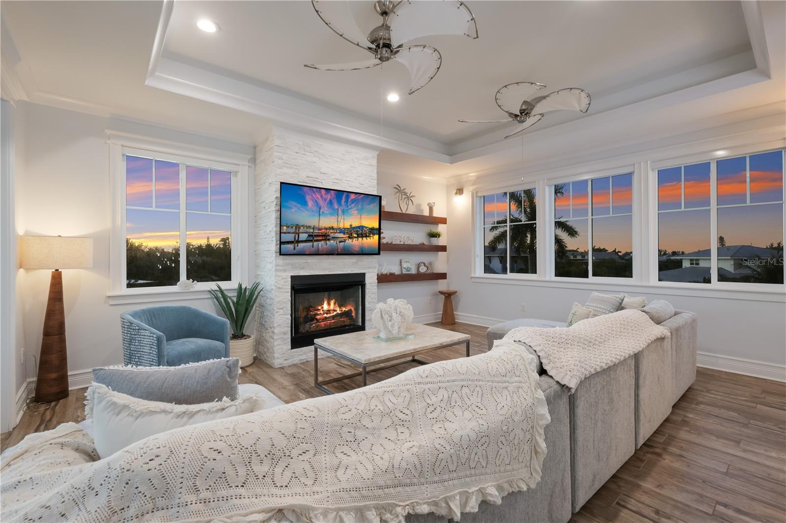 Image 37 of 86 For 313 Hammock Circle