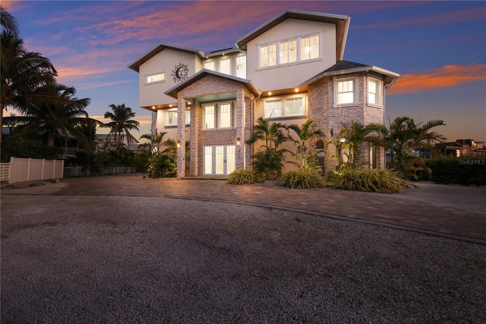 Image 5 of 86 For 313 Hammock Circle