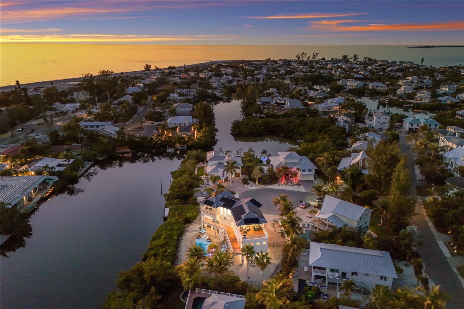 Image 74 of 86 For 313 Hammock Circle