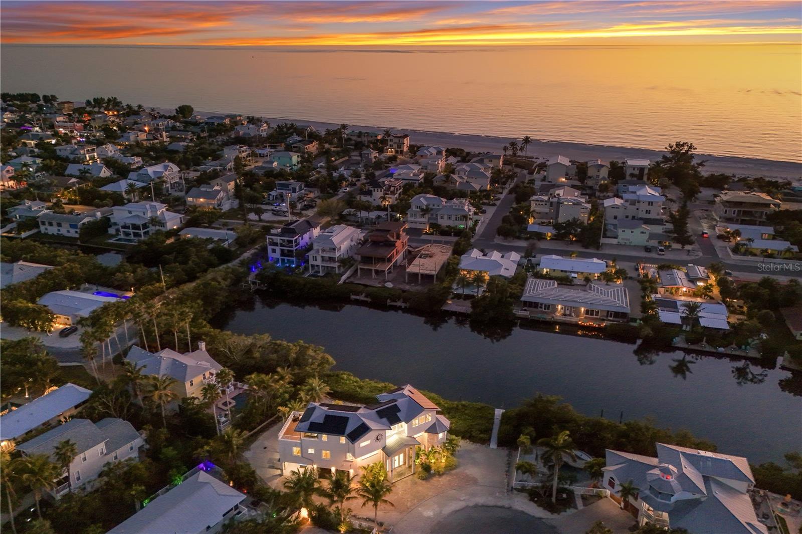 Image 81 of 86 For 313 Hammock Circle