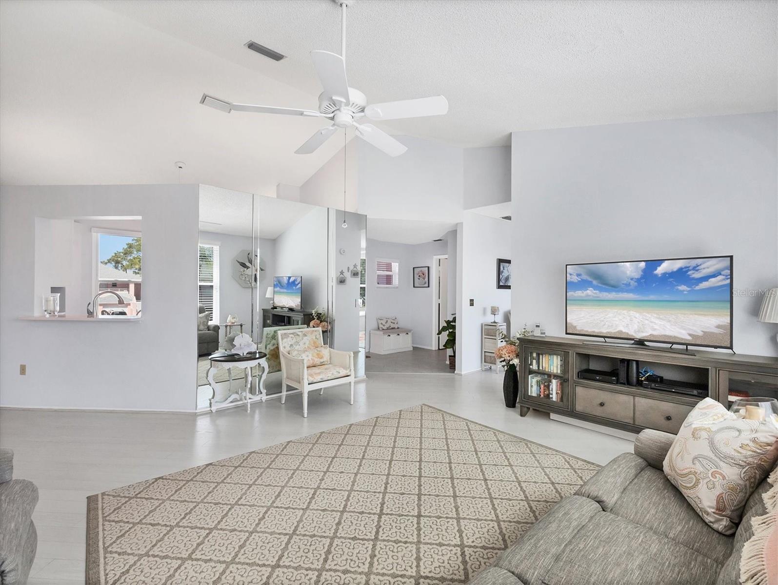 Image 11 of 69 For 4050 Pinebrook Circle 9