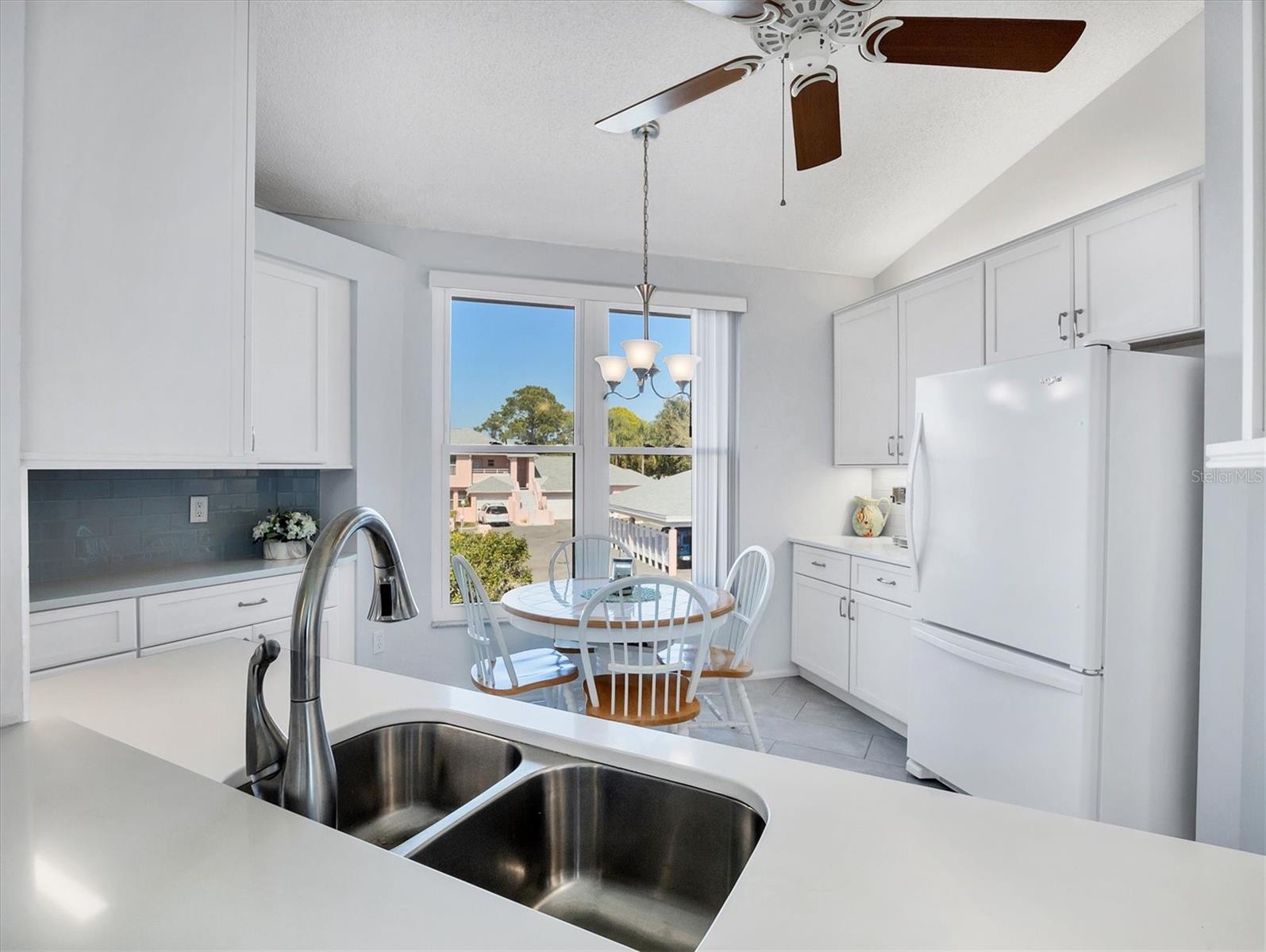 Image 21 of 69 For 4050 Pinebrook Circle 9