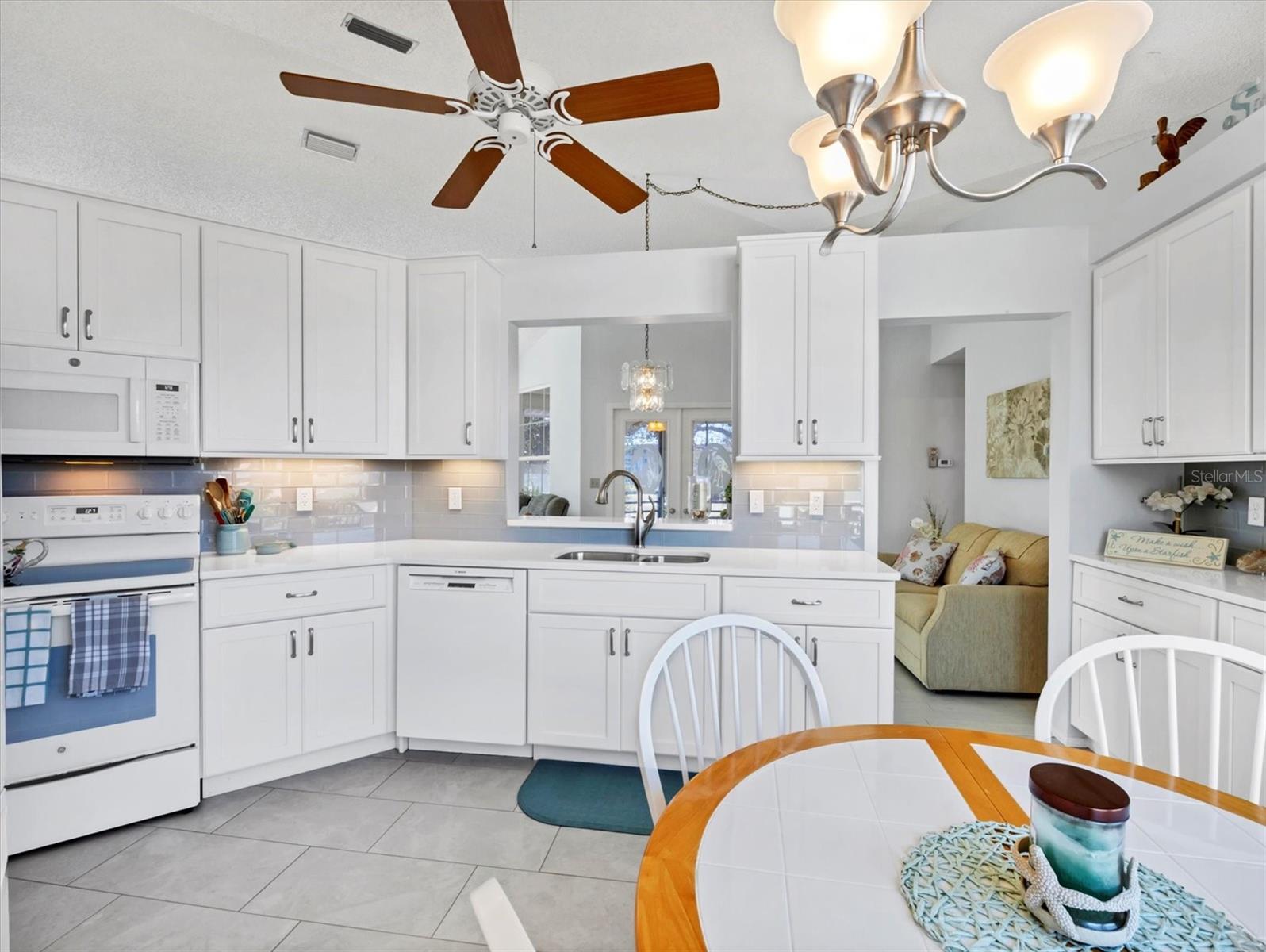 Image 27 of 69 For 4050 Pinebrook Circle 9