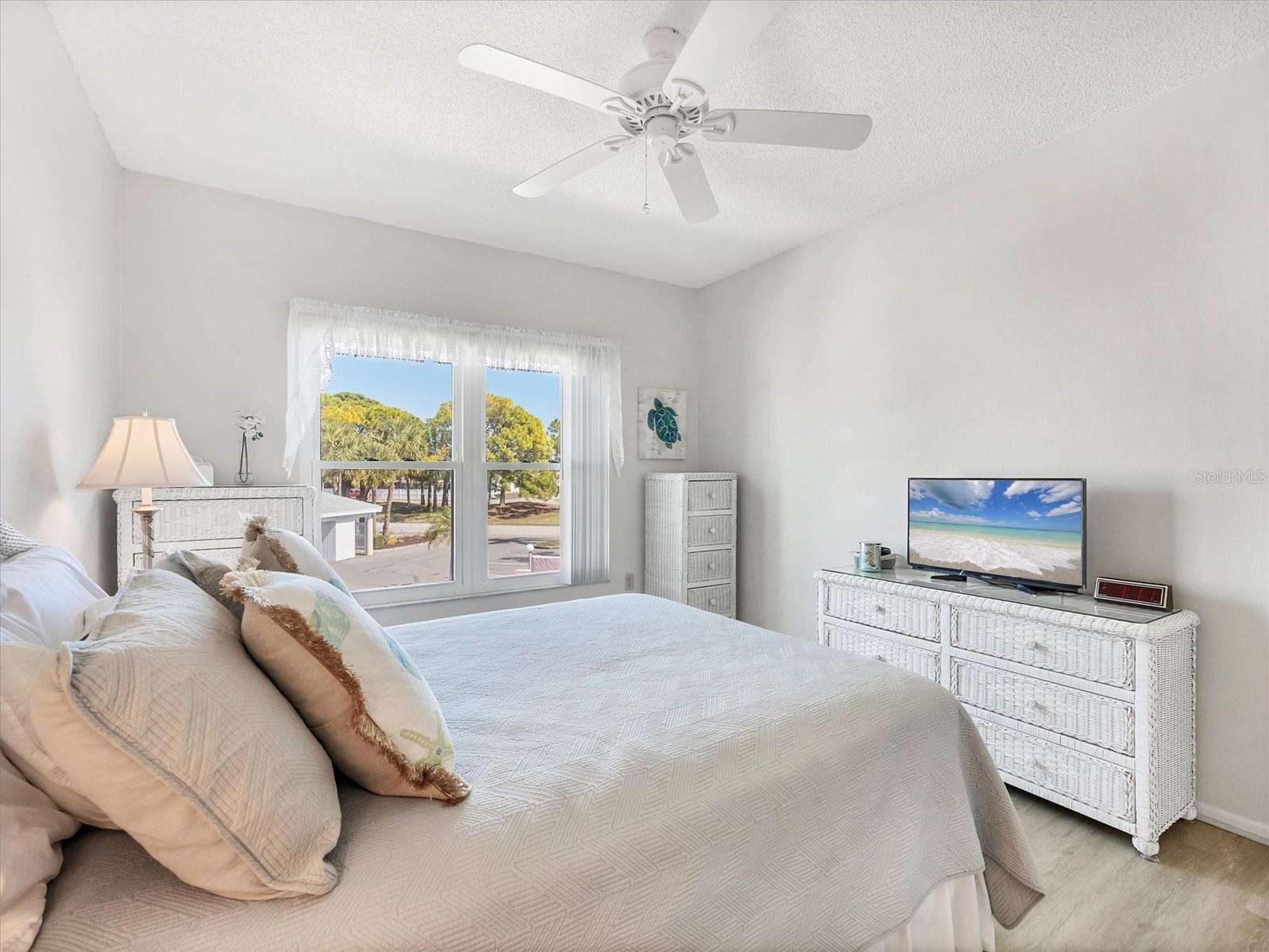 Image 33 of 69 For 4050 Pinebrook Circle 9