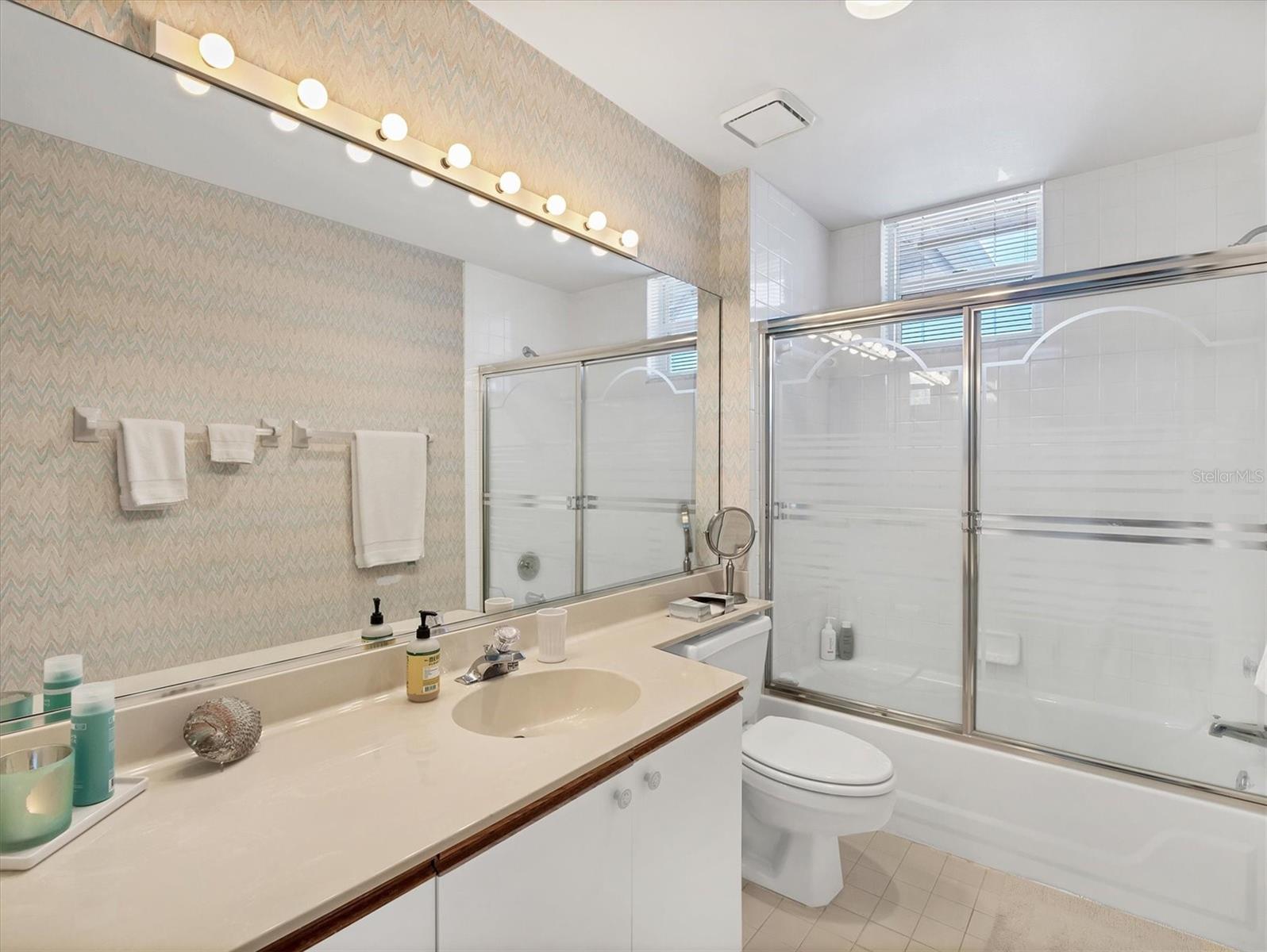 Image 34 of 69 For 4050 Pinebrook Circle 9