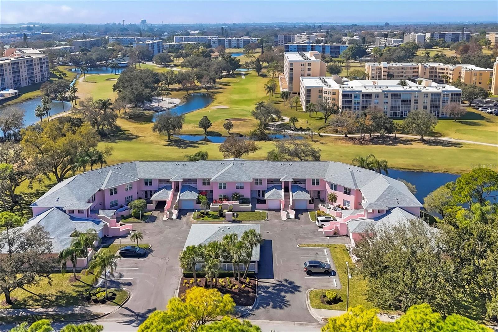 Image 4 of 69 For 4050 Pinebrook Circle 9