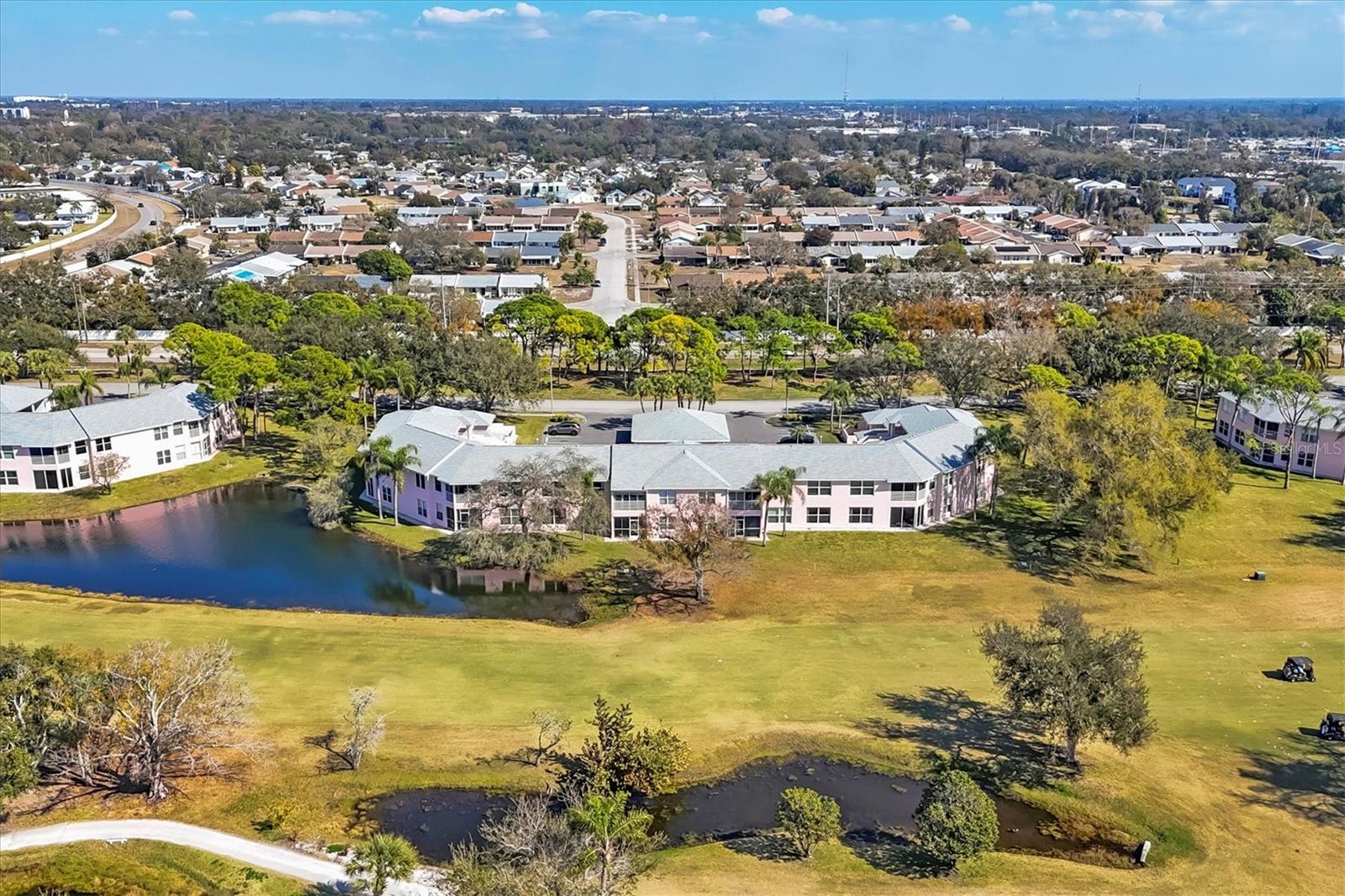 Image 9 of 69 For 4050 Pinebrook Circle 9