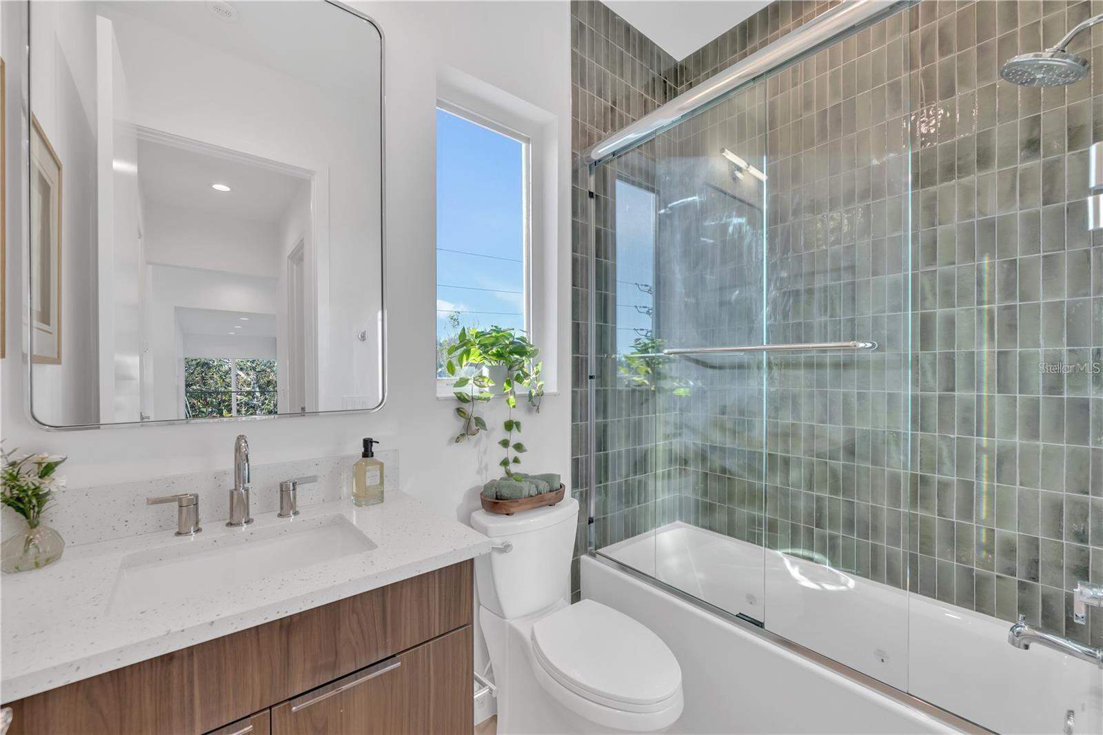 Image 80 of 100 For 603 Tremont Street