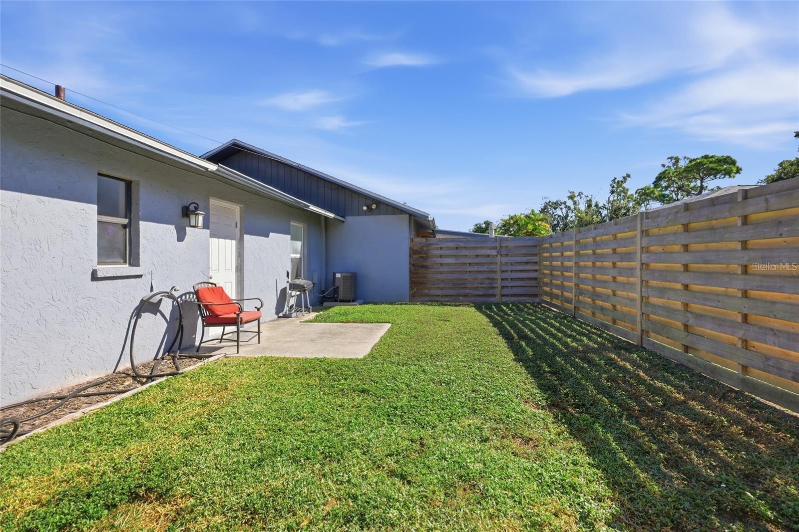 Image 20 of 20 For 1524 & 1528 28th Street W