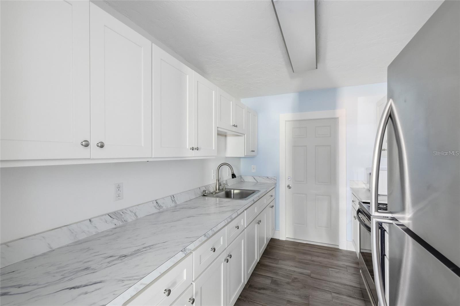 Image 6 of 20 For 1524 & 1528 28th Street W