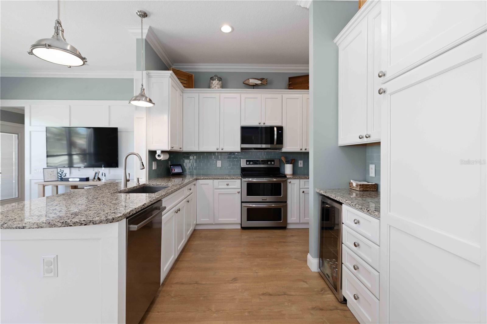 Image 12 of 54 For 4739 Compass Drive