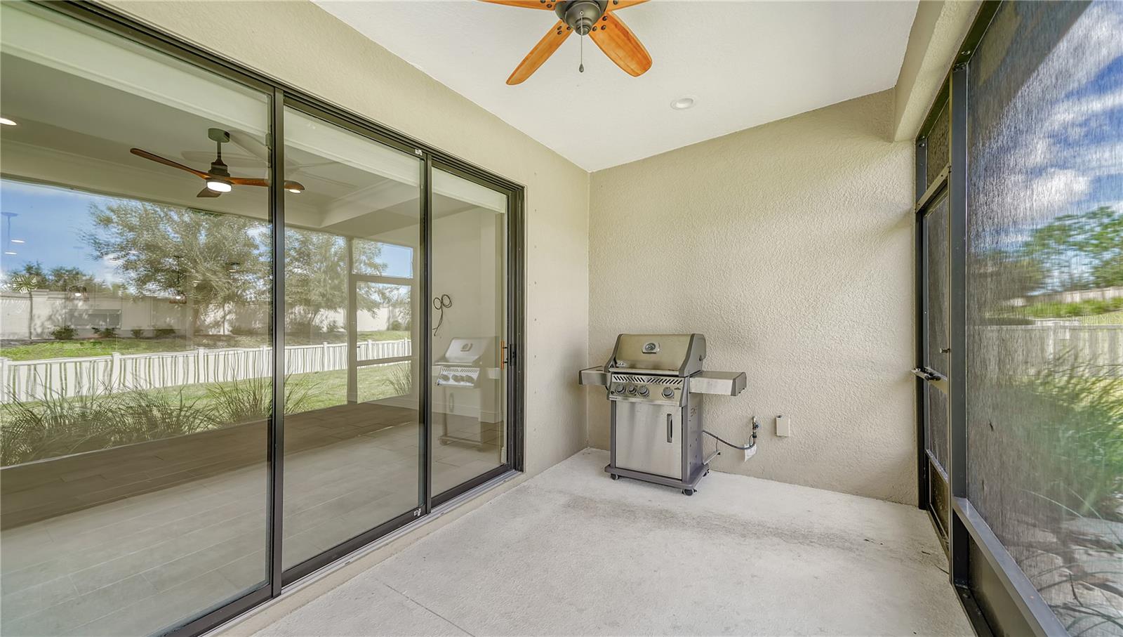 Image 17 of 32 For 220 Capriana Court