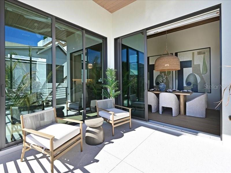 Image 17 of 76 For 111 Palmetto Avenue