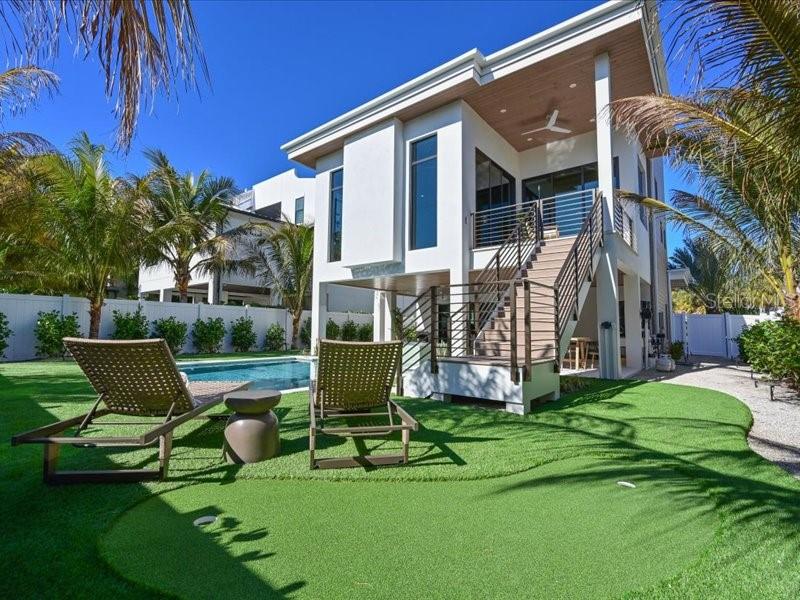 Image 44 of 76 For 111 Palmetto Avenue