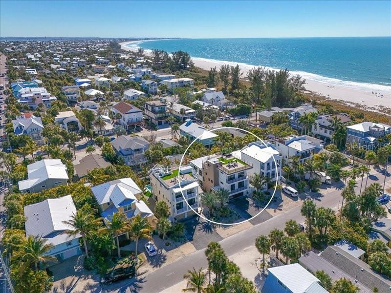 Image 57 of 76 For 111 Palmetto Avenue