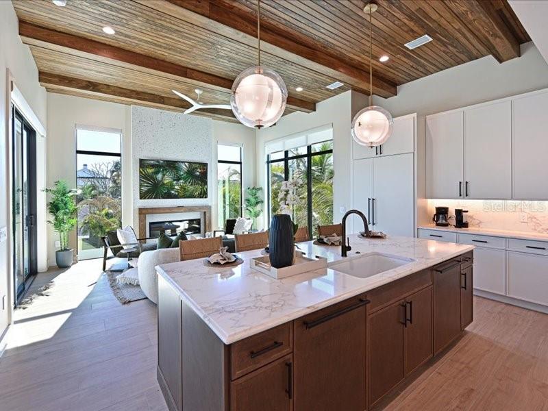 Image 7 of 76 For 111 Palmetto Avenue