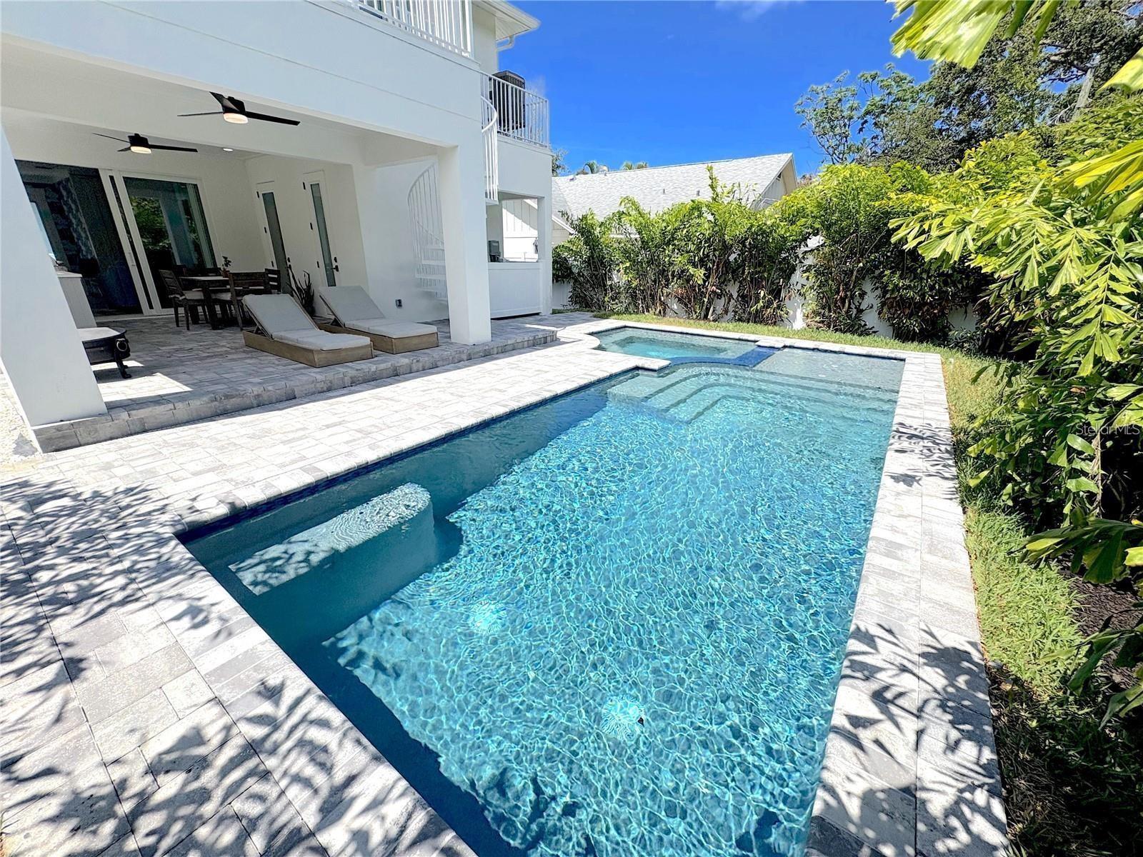 Image 11 of 43 For 1647 Siesta Drive