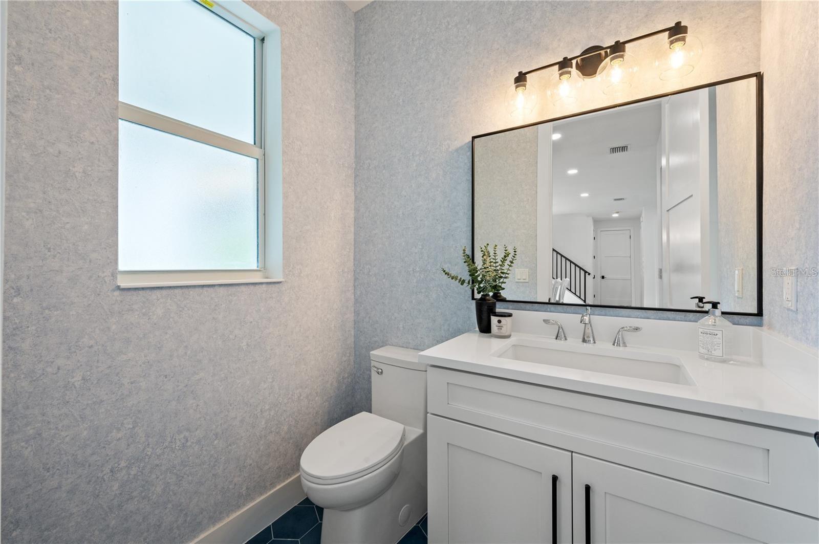 Image 14 of 43 For 1647 Siesta Drive