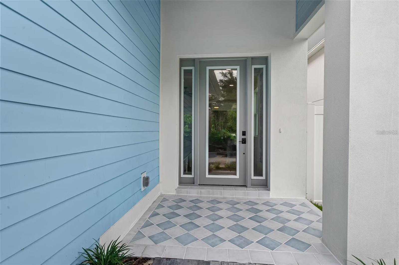 Image 7 of 43 For 1647 Siesta Drive