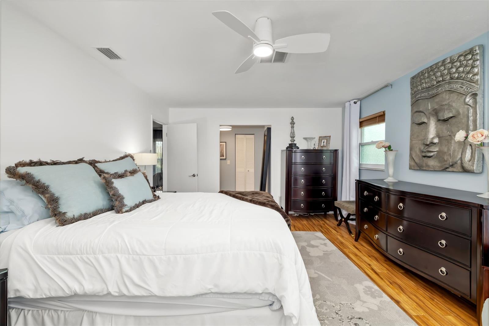 Image 18 of 73 For 514 Palm Avenue