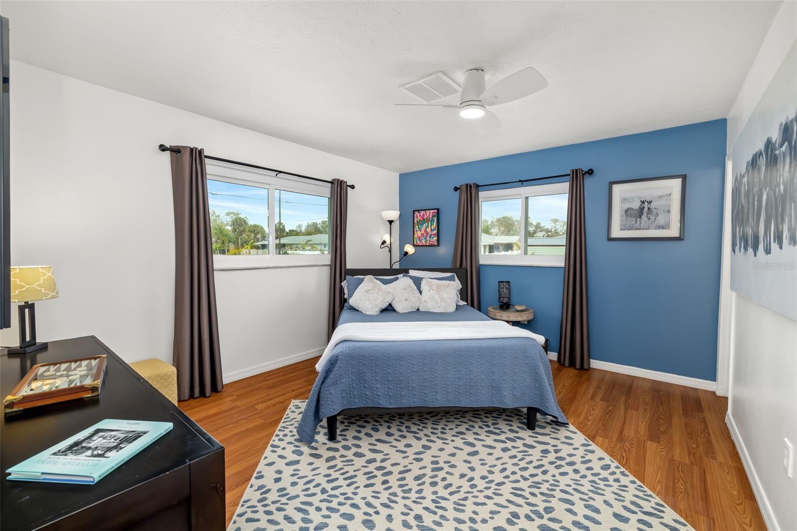 Image 24 of 73 For 514 Palm Avenue