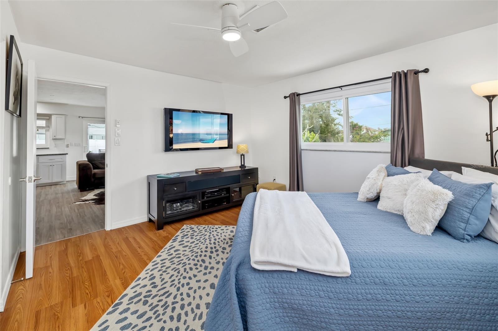 Image 25 of 73 For 514 Palm Avenue