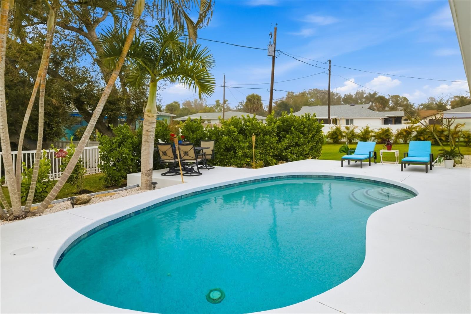 Image 43 of 73 For 514 Palm Avenue