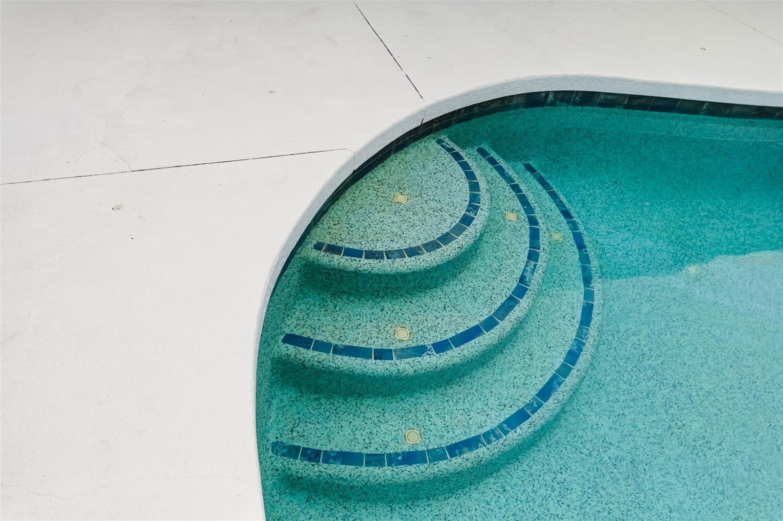 Image 44 of 73 For 514 Palm Avenue