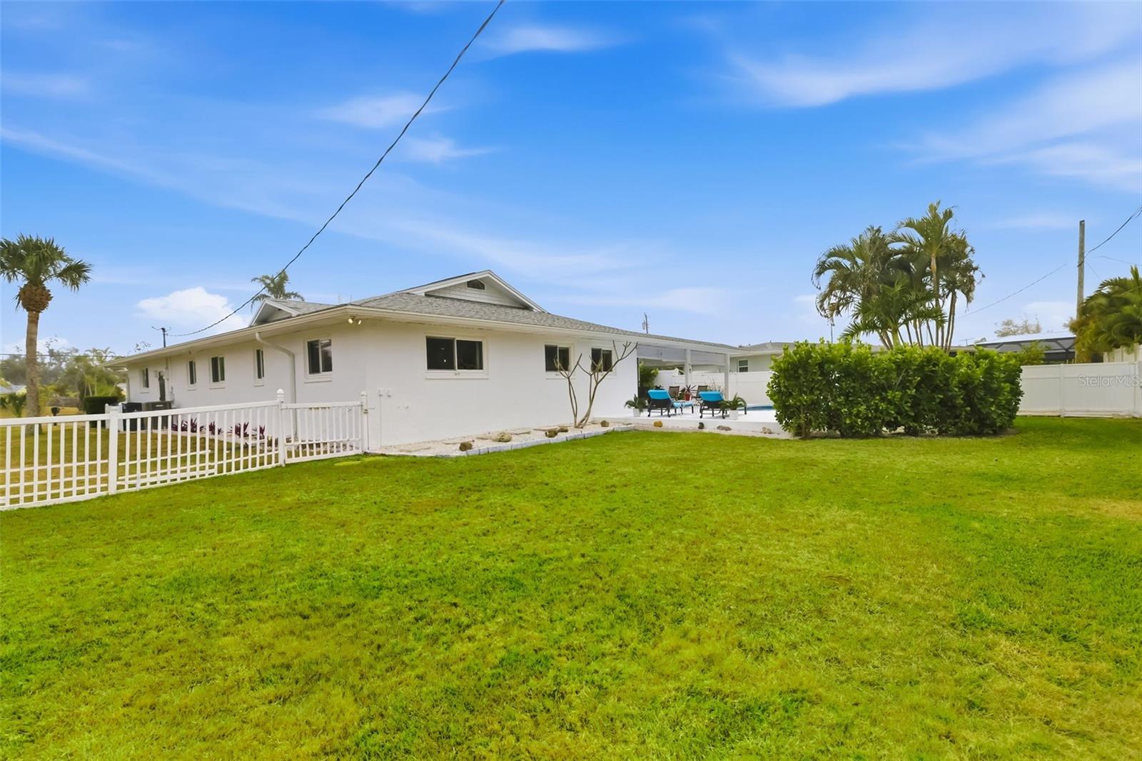 Image 55 of 73 For 514 Palm Avenue