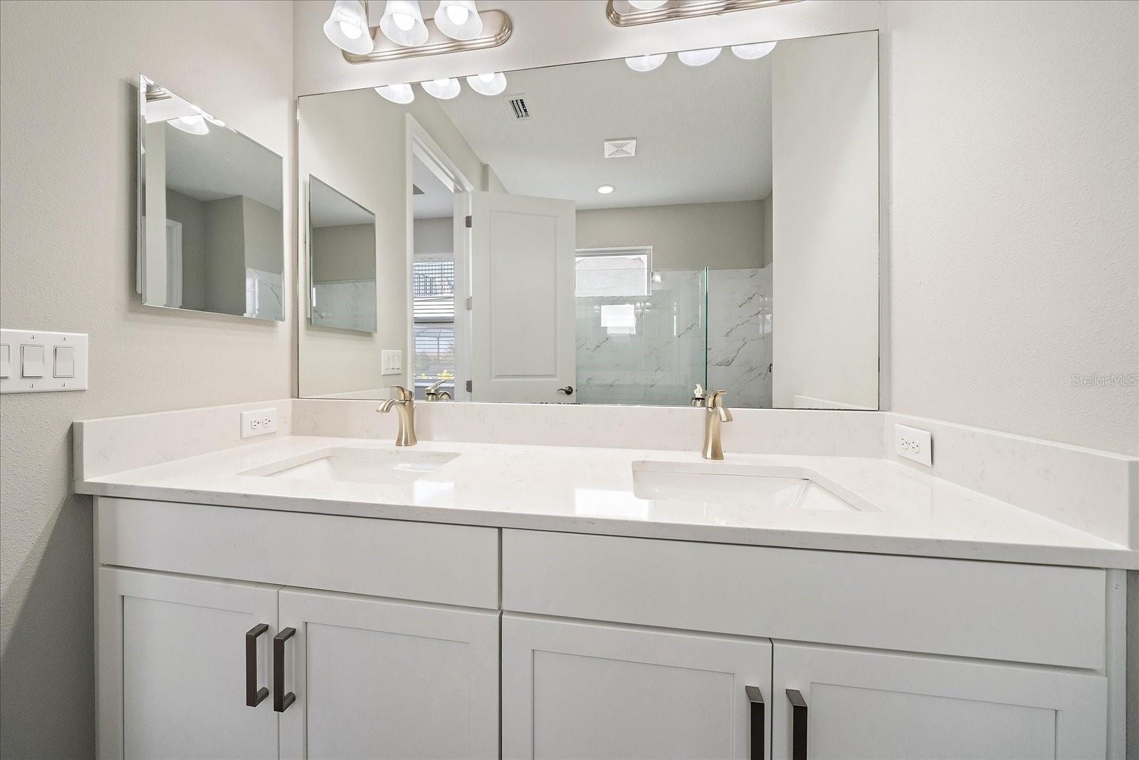 Image 33 of 55 For 4749 Antrim Drive