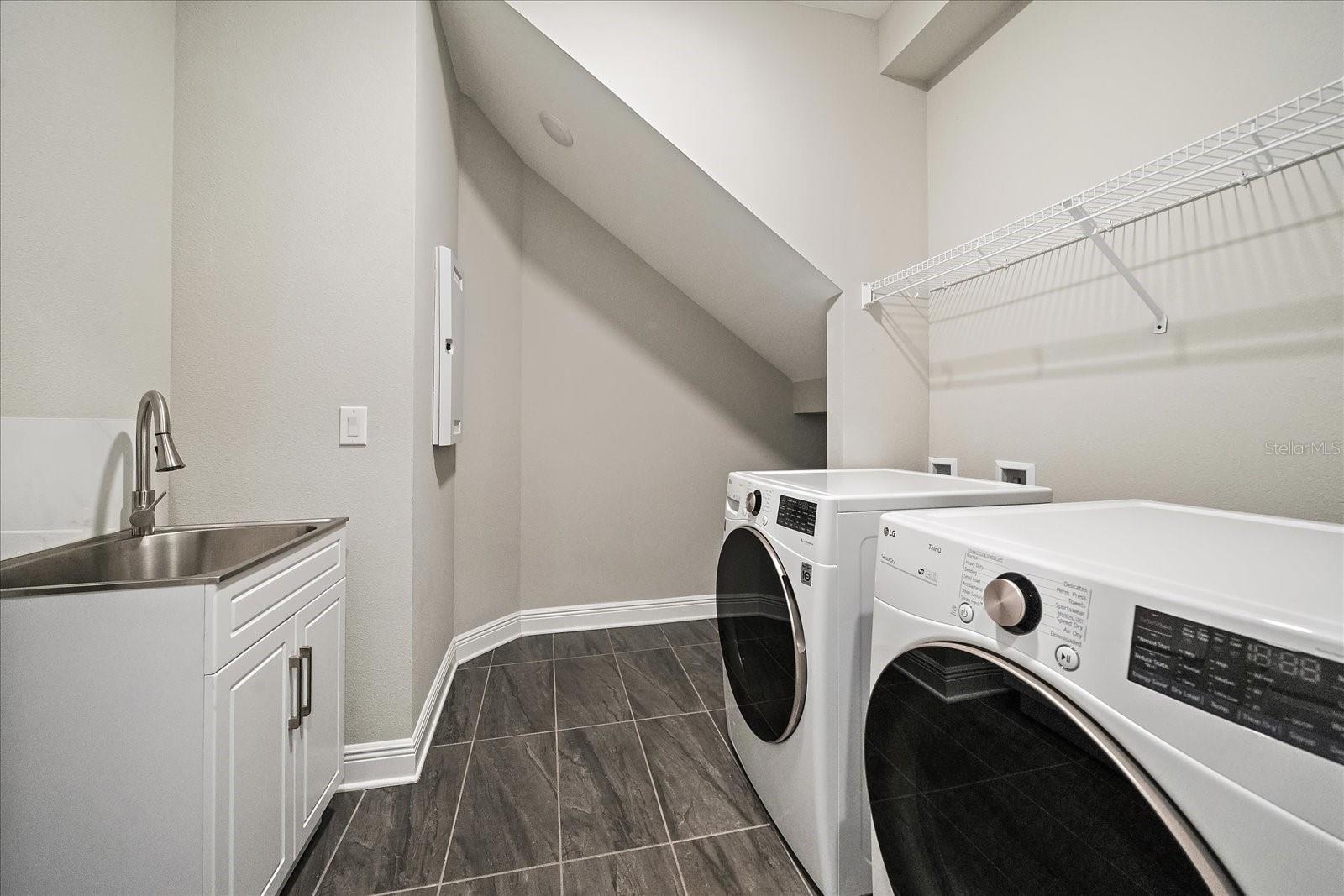 Image 34 of 55 For 4749 Antrim Drive