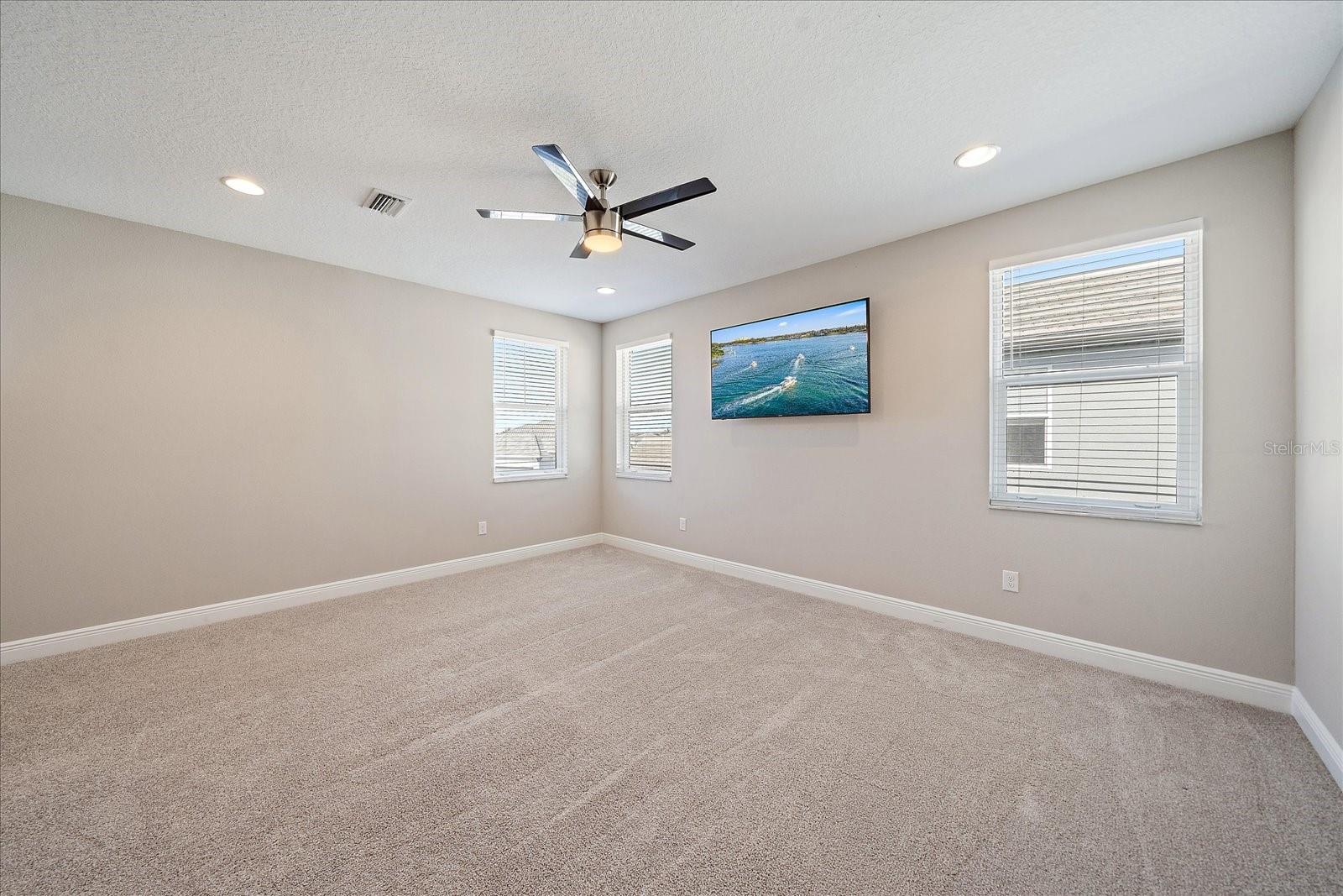 Image 40 of 55 For 4749 Antrim Drive