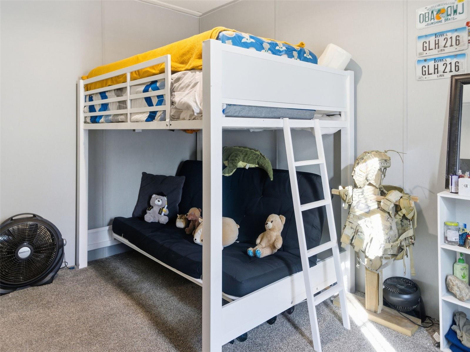 Image 22 of 40 For 100 Camp Road