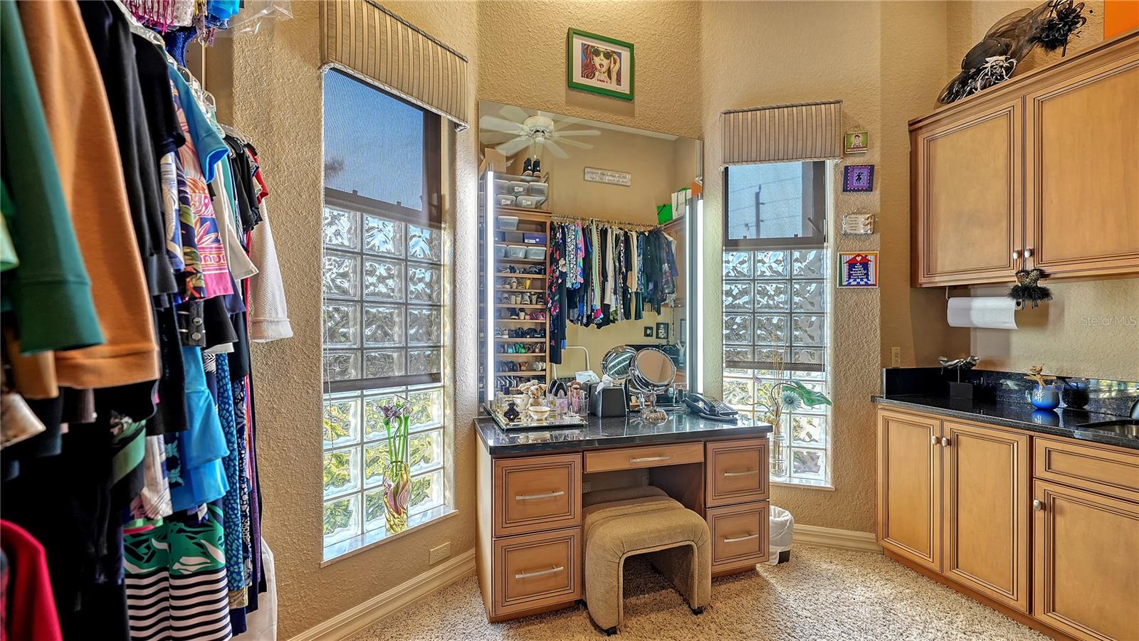 Image 28 of 56 For 8017 Manasota Key Road