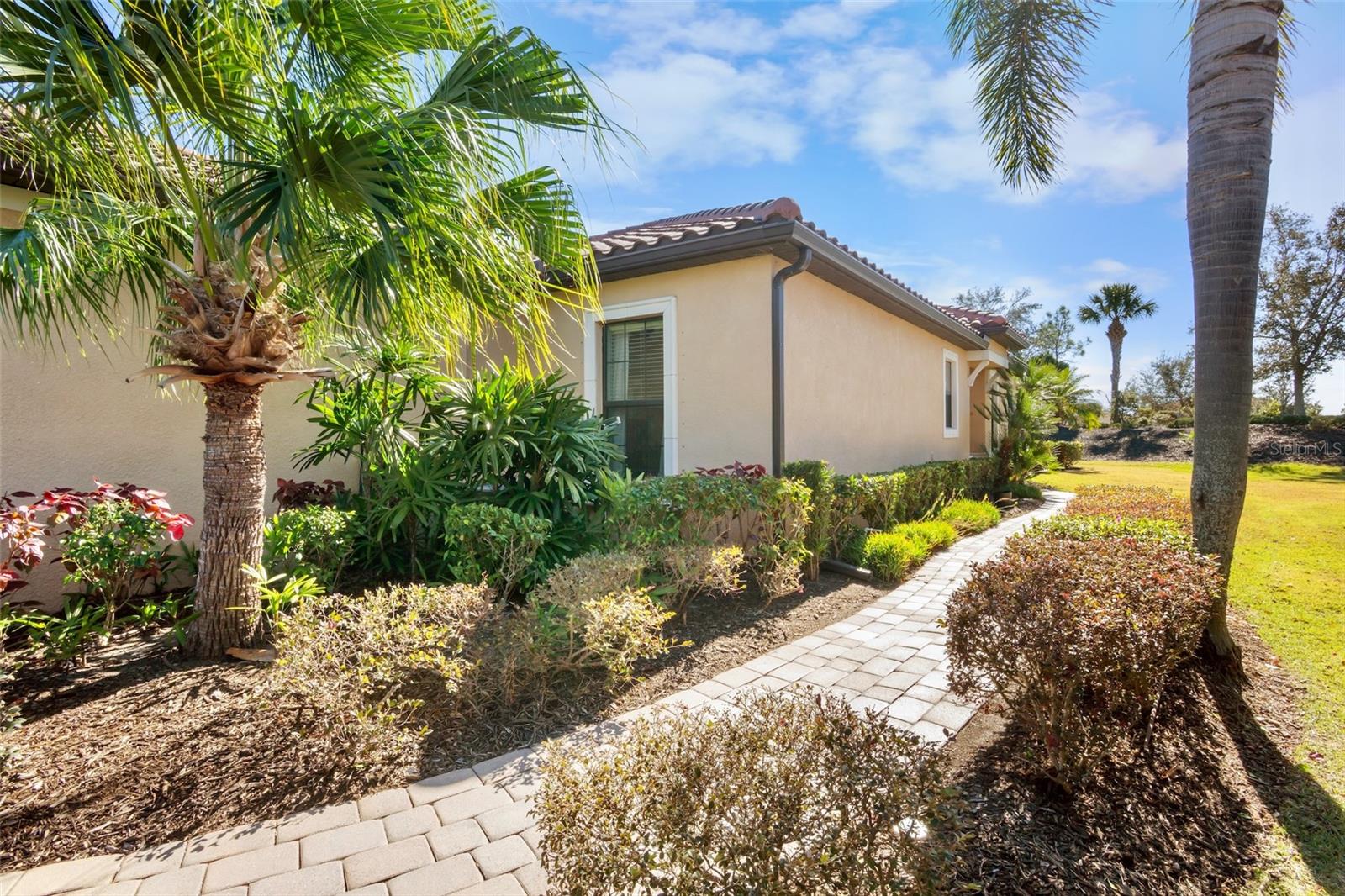 Image 22 of 34 For 13218 Torresina Terrace